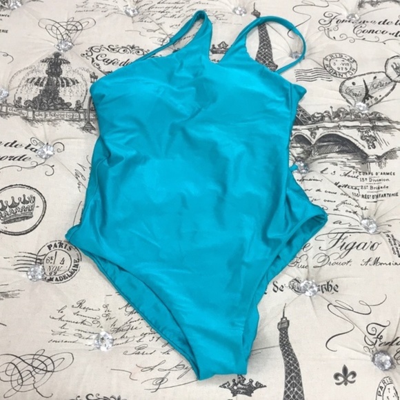 NWOT BECCA One-Piece Swimsuit - Picture 3 of 6